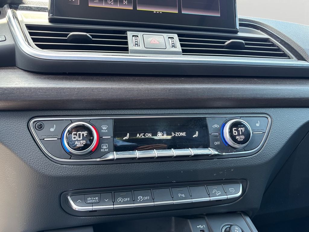 2024 Audi Q5 45 S line Premium quattro