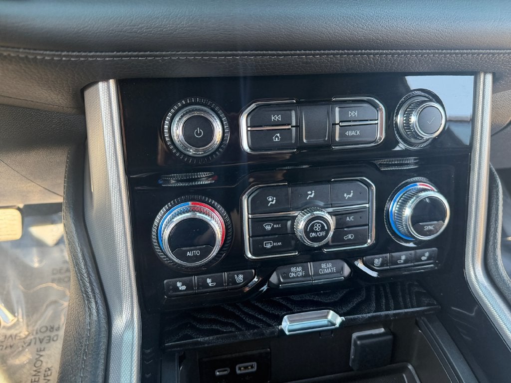 2023 GMC Yukon XL Denali