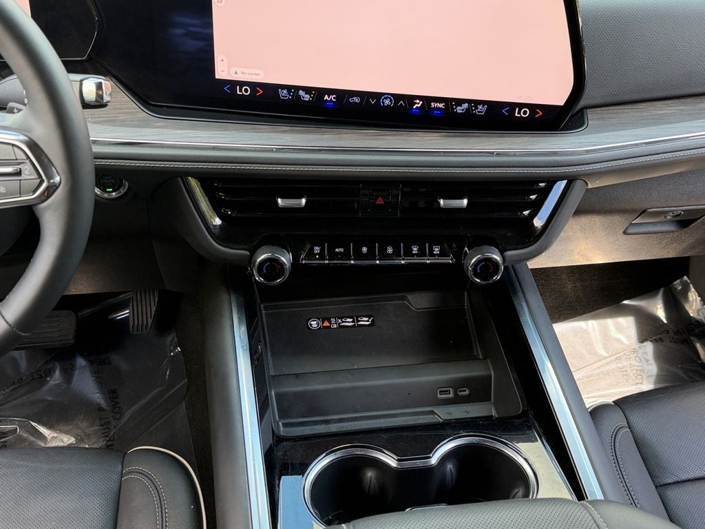 2025 Chevrolet Tahoe Premier / One Owner