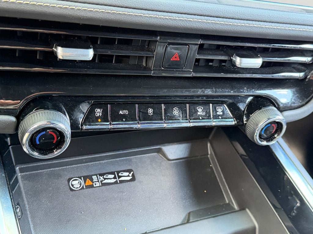 2025 Chevrolet Tahoe Premier / One Owner