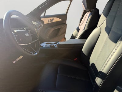 2024 Cadillac LYRIQ Tech