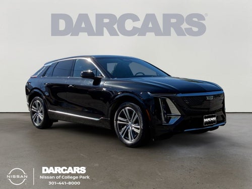 2024 Cadillac LYRIQ Luxury / One Owner