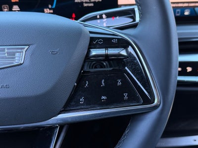 2024 Cadillac LYRIQ Luxury / One Owner