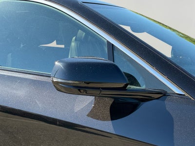 2024 Cadillac LYRIQ Luxury / One Owner