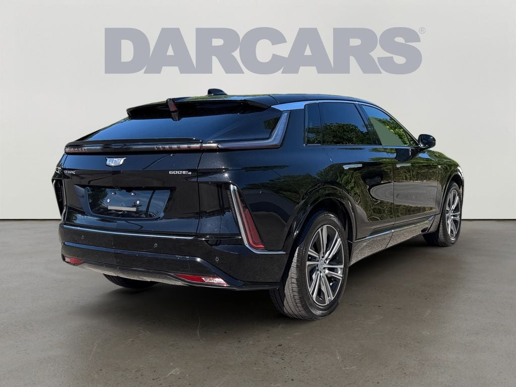2024 Cadillac LYRIQ Luxury / One Owner