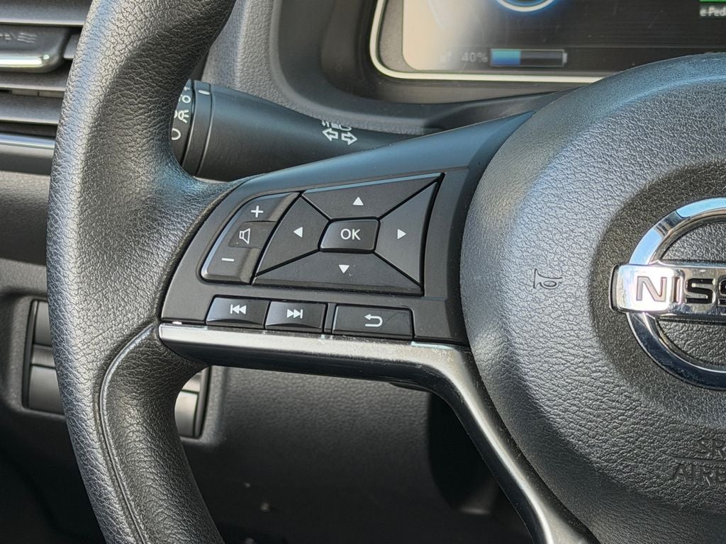 2022 Nissan Leaf S / One Owner /