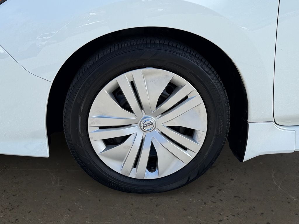 2022 Nissan Leaf S / One Owner /