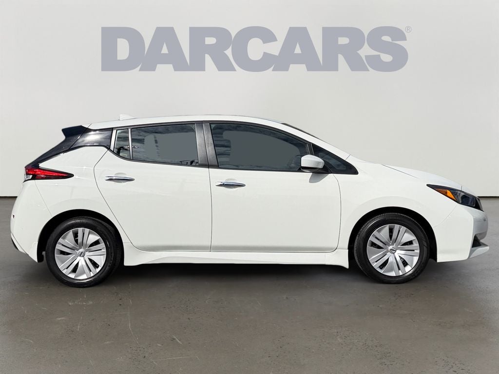 2022 Nissan Leaf S / One Owner /