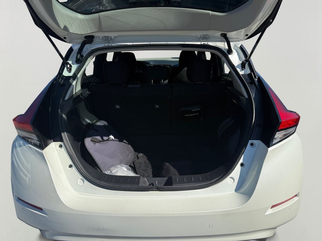 2023 Nissan Leaf SV Plus