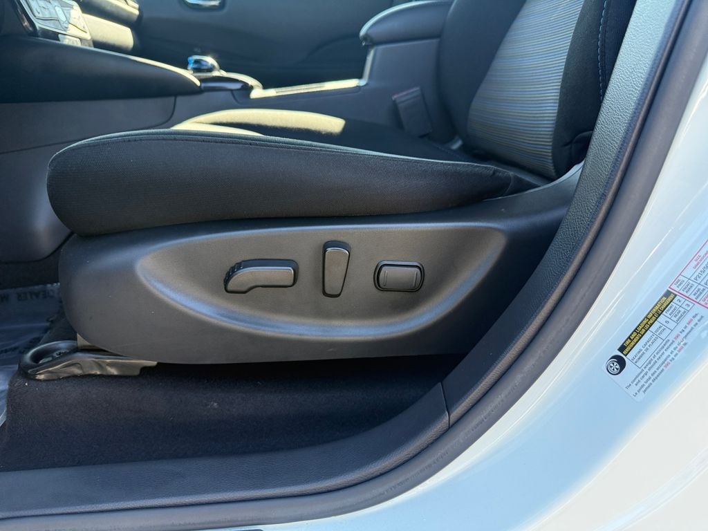 2023 Nissan Leaf SV Plus