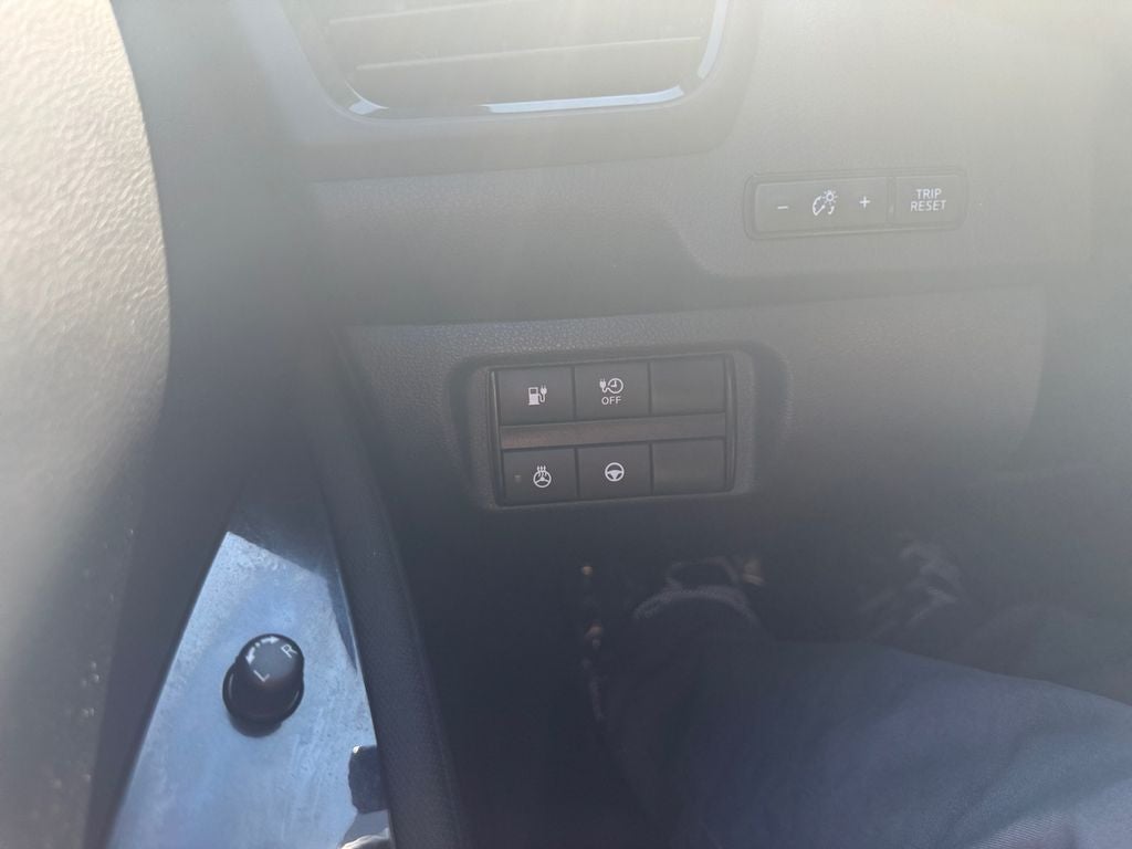 2023 Nissan Leaf SV Plus