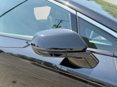 2025 Cadillac OPTIQ Luxury 2