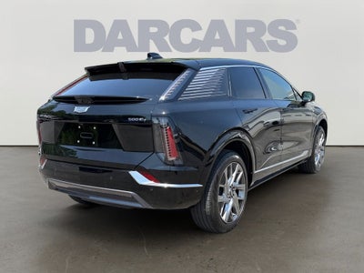 2025 Cadillac OPTIQ Luxury 2