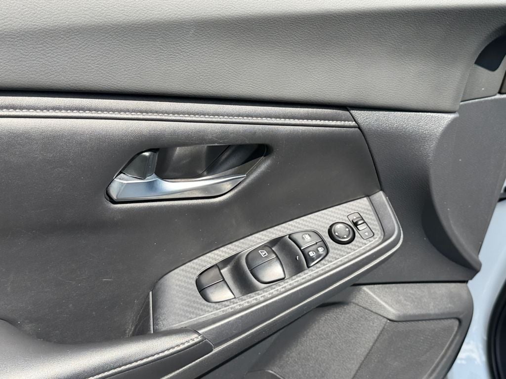 2021 Nissan Sentra SV / New Brakes / New Axles