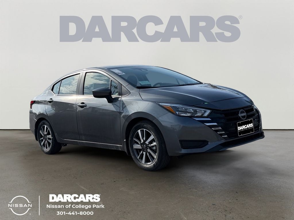 2025 Nissan Versa 1.6 SV / One Owner /