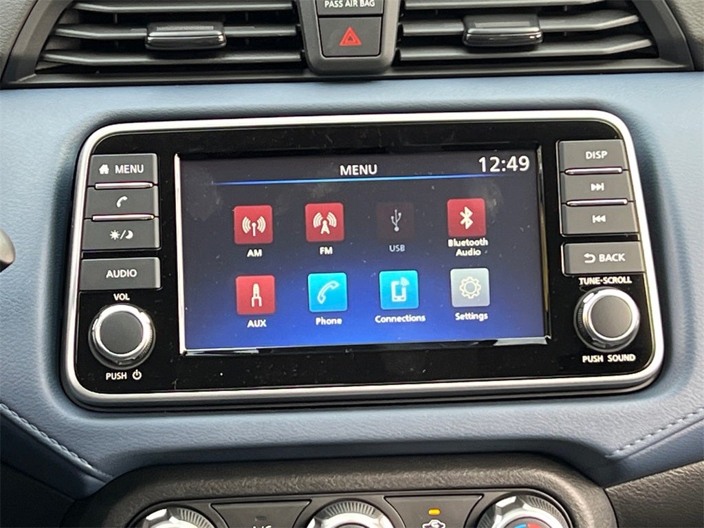 2025 Nissan Versa 1.6 SV