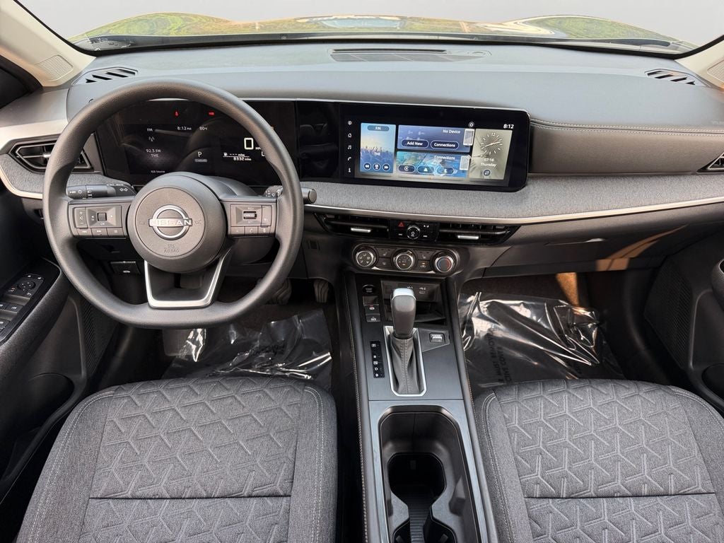 2025 Nissan Kicks SV / One Owner / Premium Package