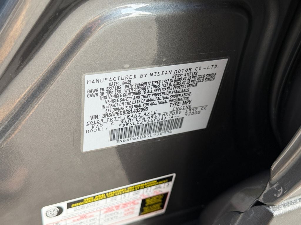 2025 Nissan Kicks SV / One Owner / Premium Package