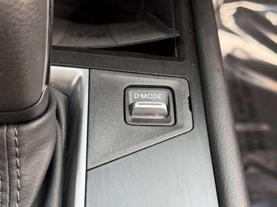 2025 Nissan Kicks SV / One Owner / Premium Package