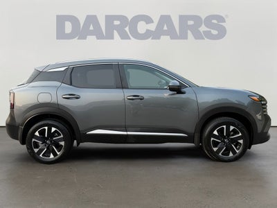 2025 Nissan Kicks SV / One Owner / Premium Package
