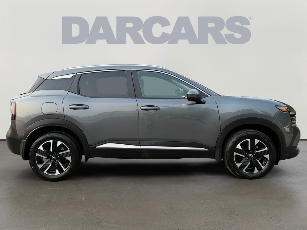 2025 Nissan Kicks SV / One Owner / Premium Package