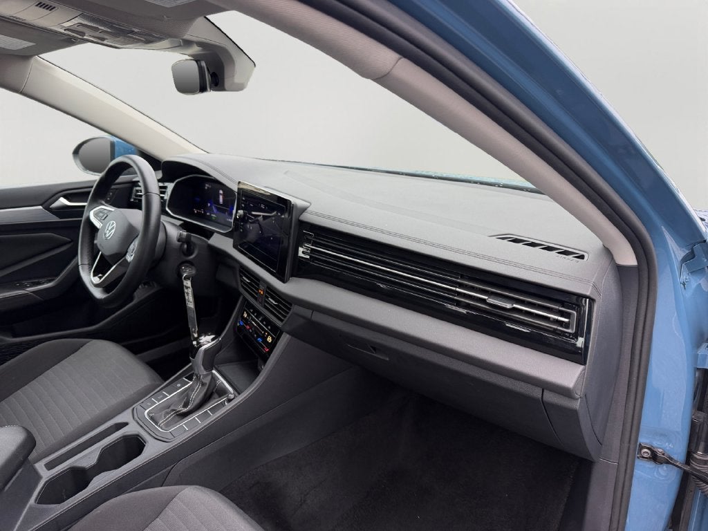 2025 Volkswagen Jetta 1.5T S / One Owner