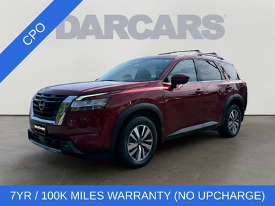2023 Nissan Pathfinder SL