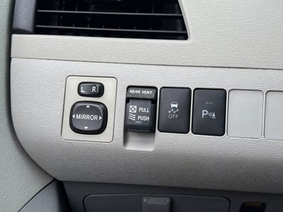 2014 Toyota Sienna XLE 8 Passenger