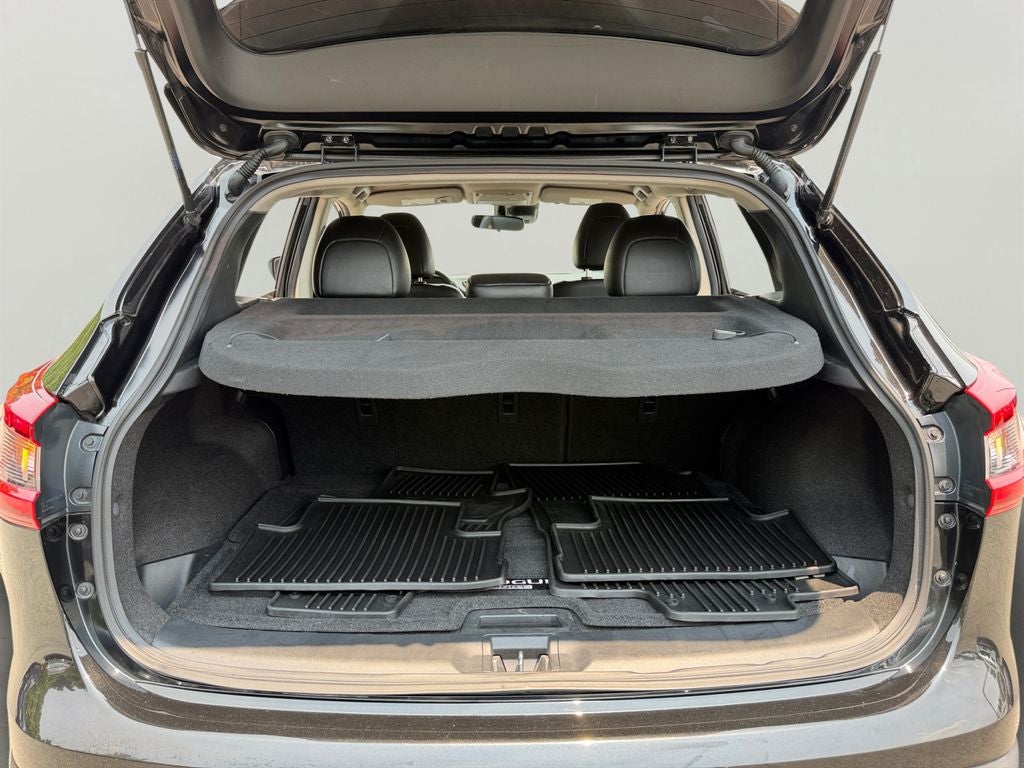 2021 Nissan Rogue Sport SL / One Owner