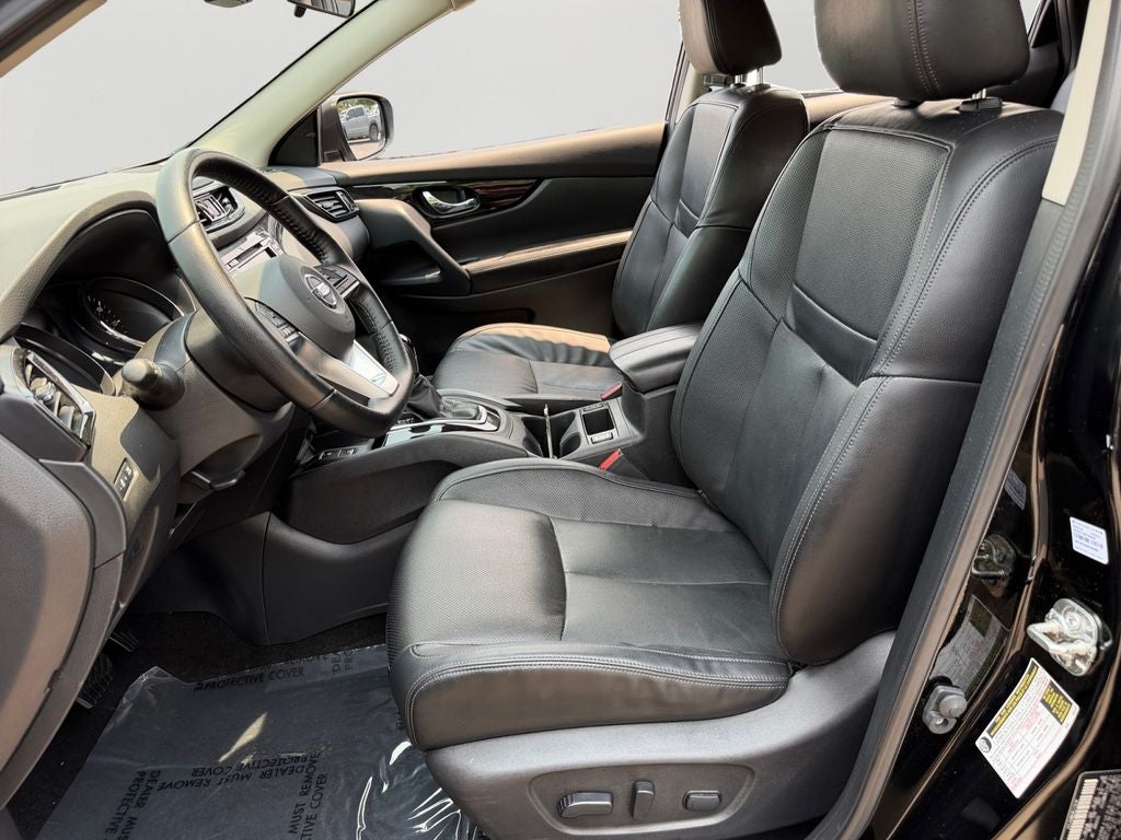 2021 Nissan Rogue Sport SL / One Owner