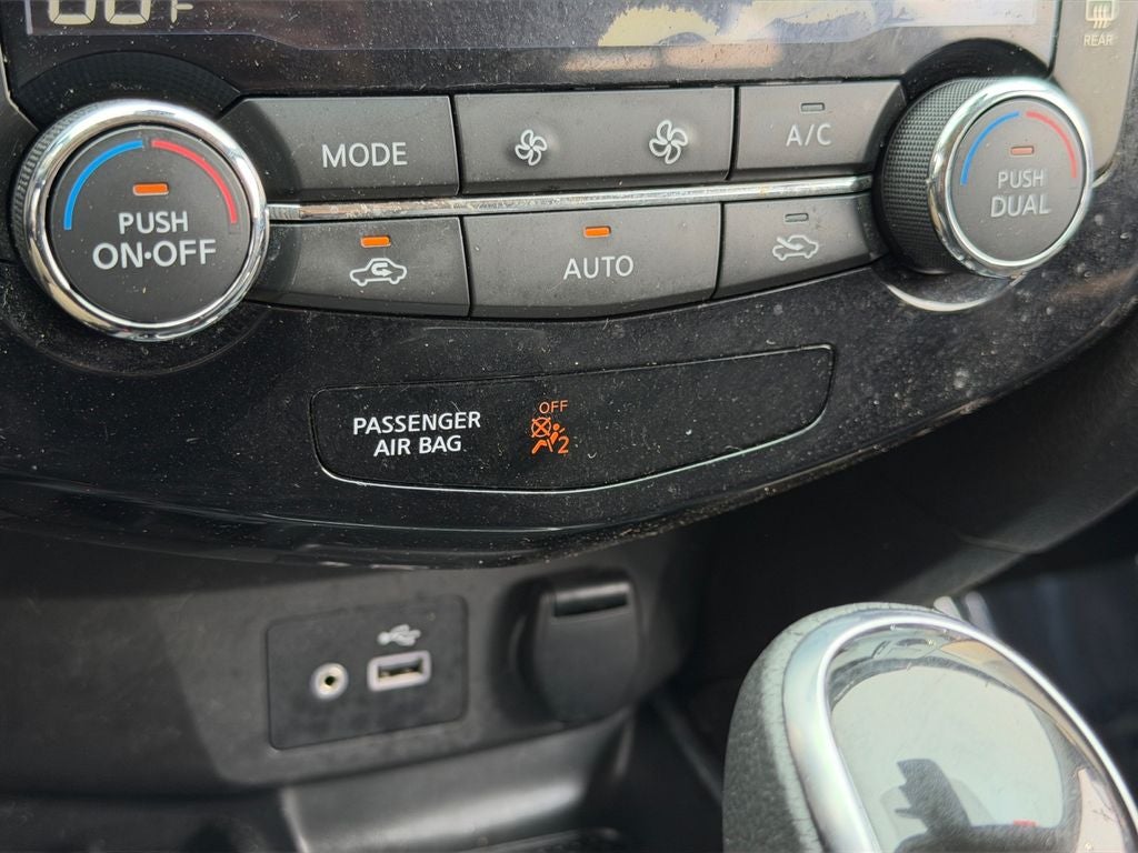 2021 Nissan Rogue Sport SL / One Owner