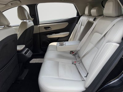 2024 Nissan Ariya ENGAGE e-4ORCE / One Owner