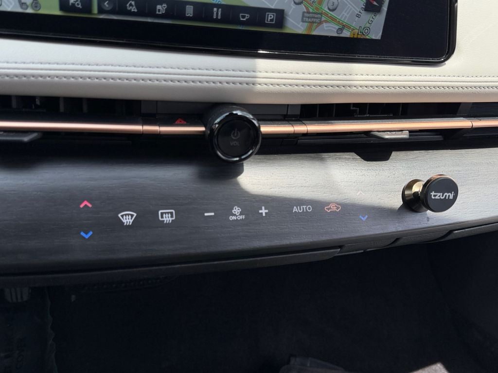 2024 Nissan Ariya ENGAGE e-4ORCE / One Owner