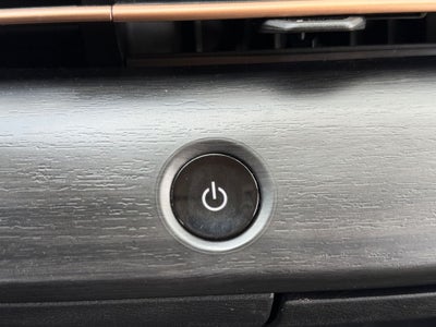 2024 Nissan Ariya ENGAGE e-4ORCE / One Owner