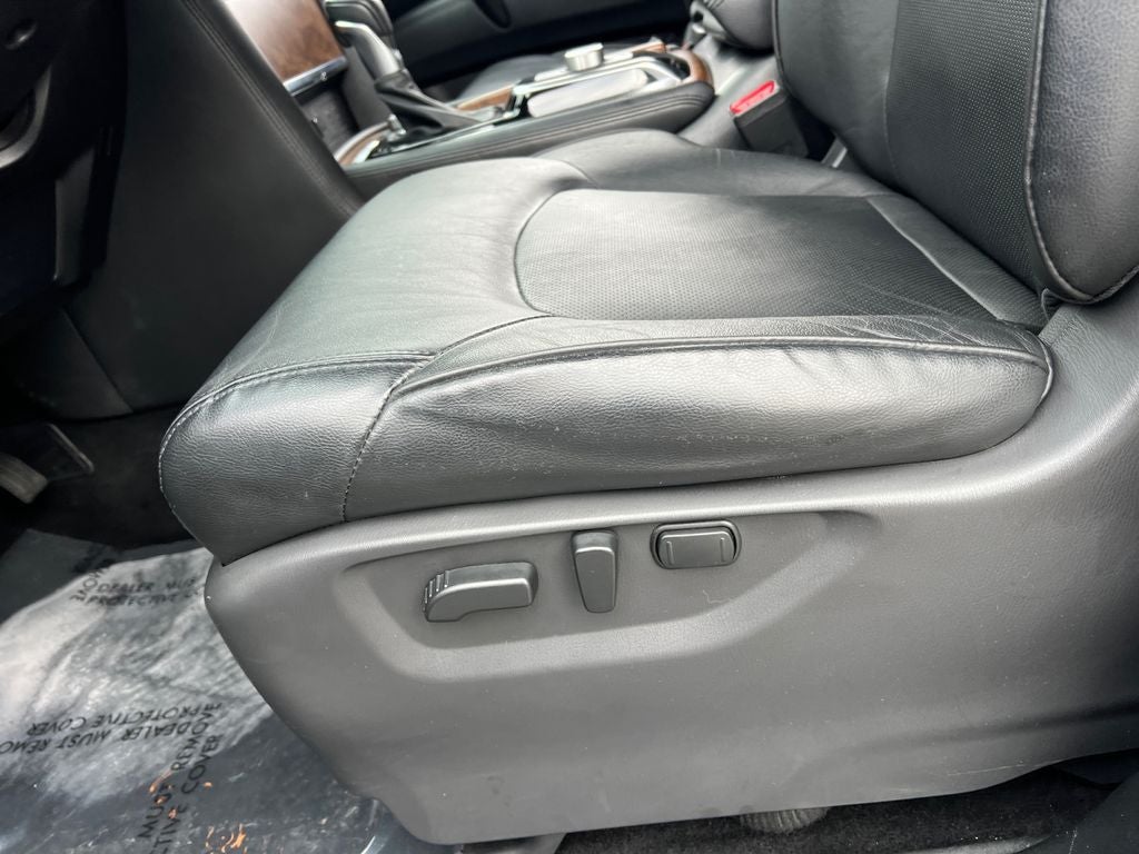 2024 Nissan Armada SL / One Owner / 4WD / Clean Carfax