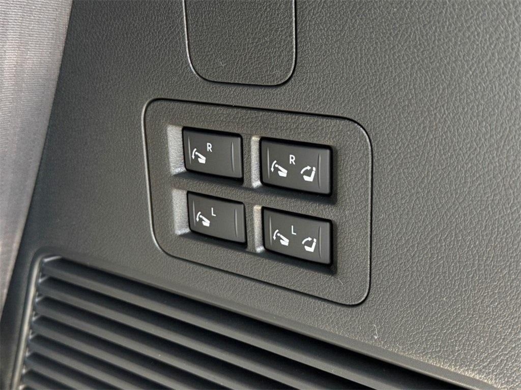 2025 Nissan Armada SL