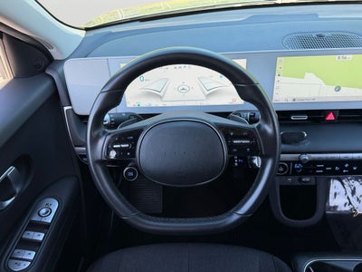 2023 Hyundai IONIQ 5 SE / One Owner