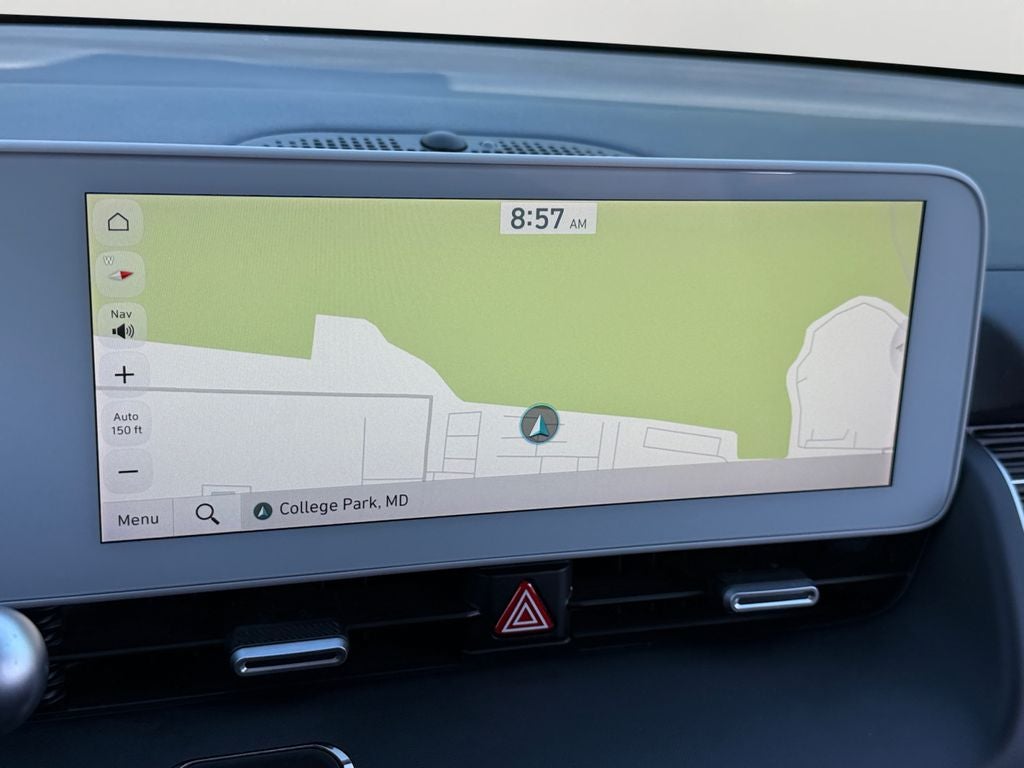 2023 Hyundai IONIQ 5 SE / One Owner
