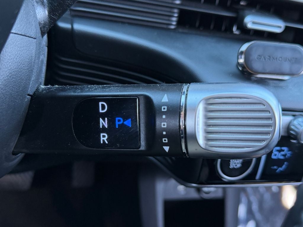2023 Hyundai IONIQ 5 SE / One Owner