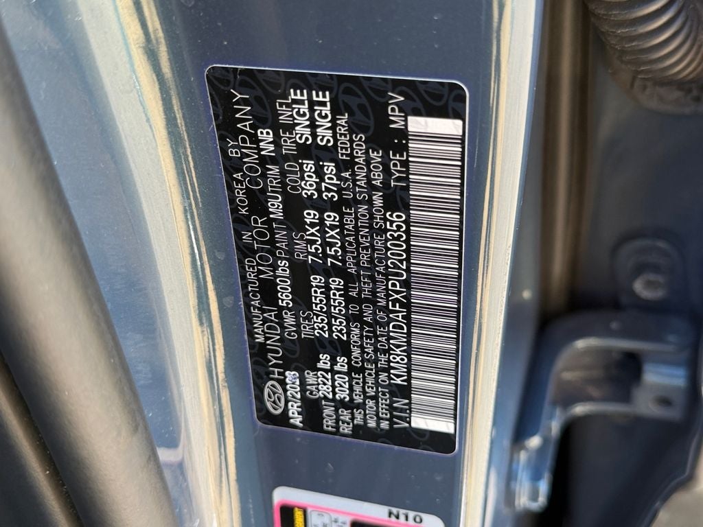 2023 Hyundai IONIQ 5 SE / One Owner