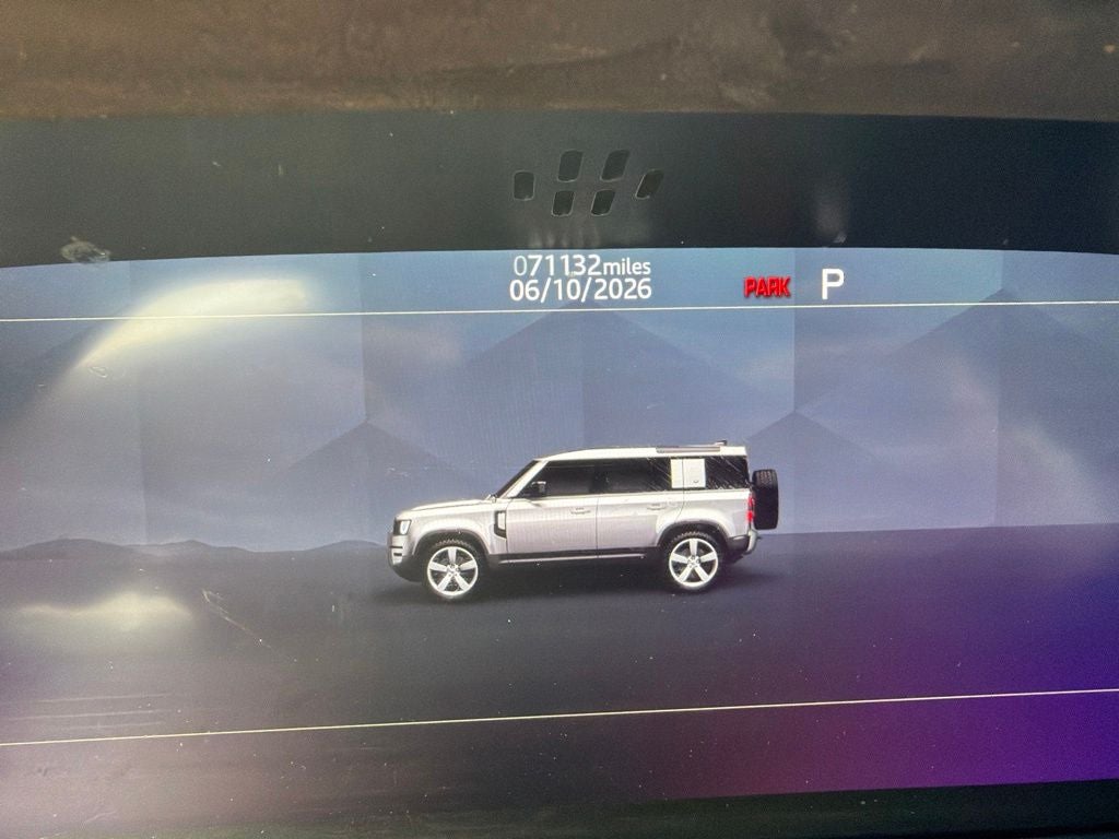2020 Land Rover Defender 110 S / One Owner