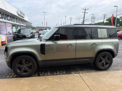 2020 Land Rover Defender 110 S / One Owner