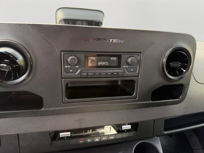 2025 Mercedes-Benz Sprinter 2500 Cargo 144 WB