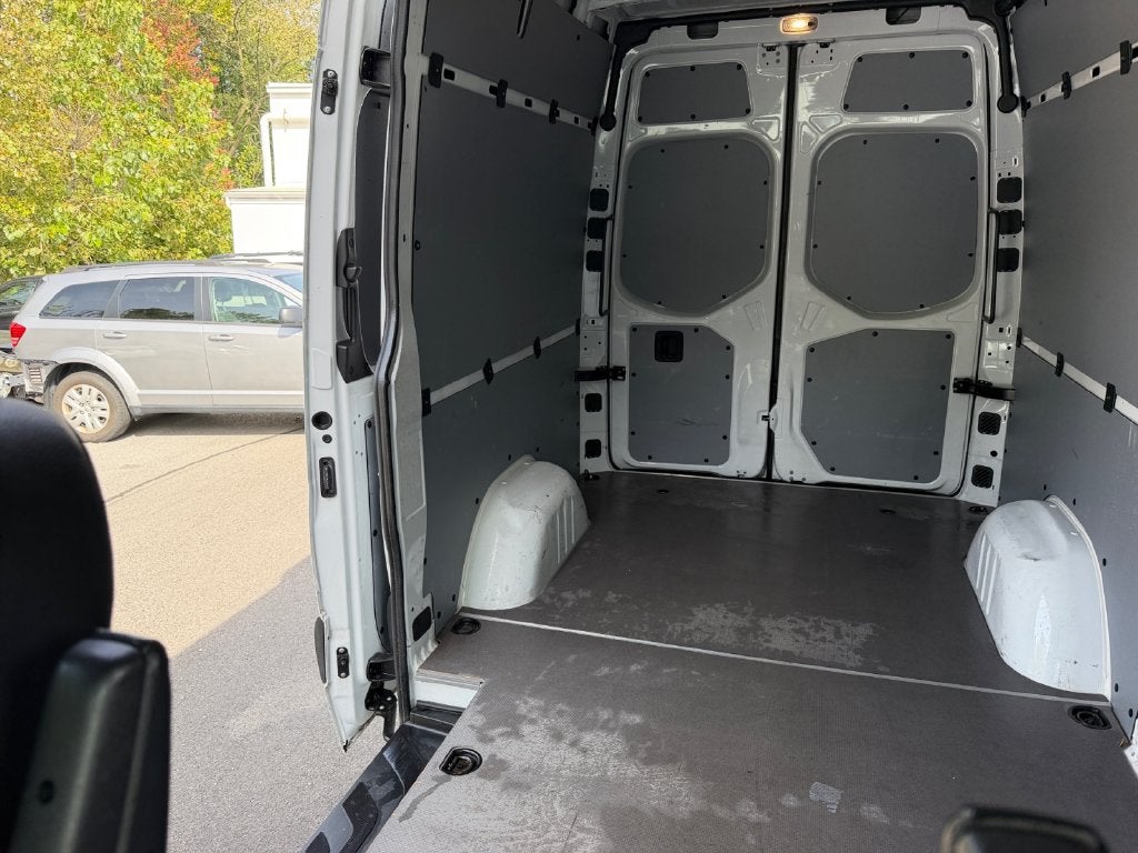 2025 Mercedes-Benz Sprinter 2500 Cargo 144 WB