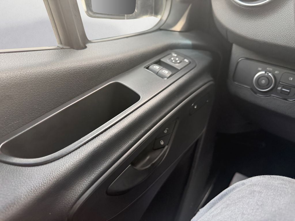 2025 Mercedes-Benz Sprinter 2500 Passenger 170 WB High Roof