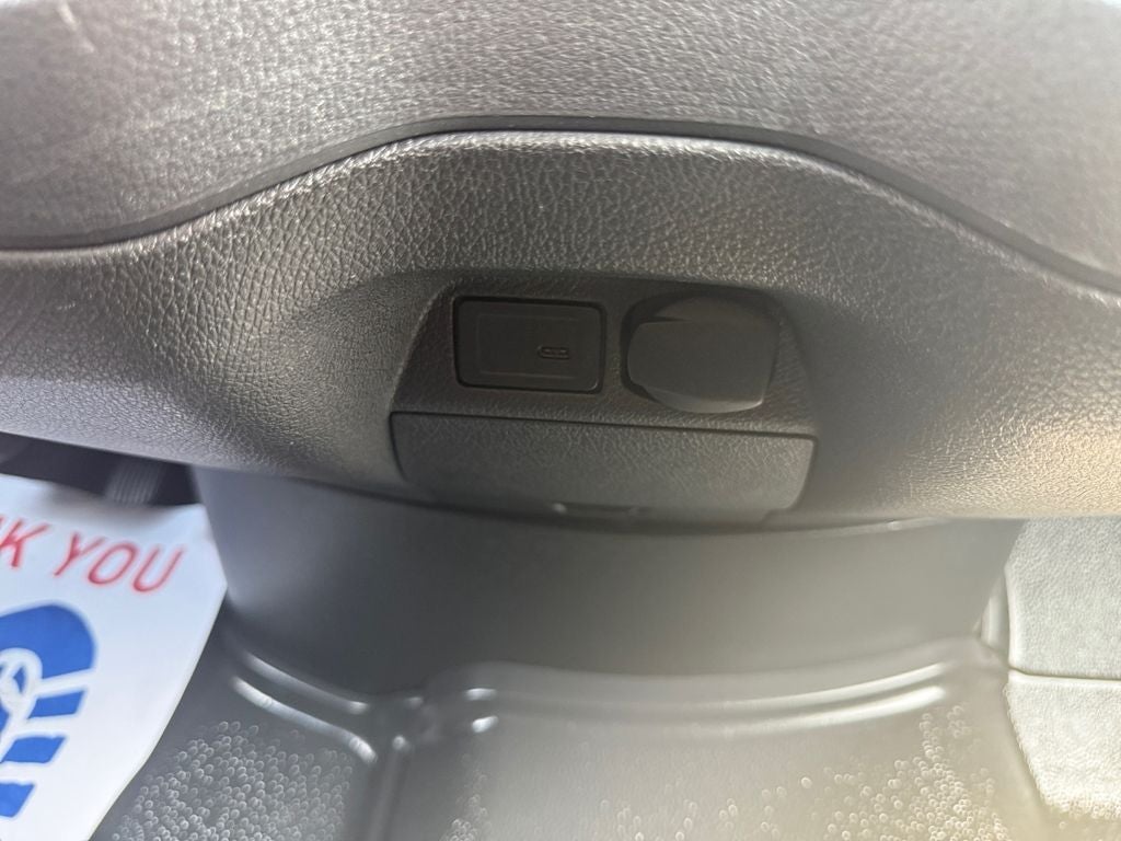 2025 Mercedes-Benz Sprinter 2500 Passenger 170 WB High Roof