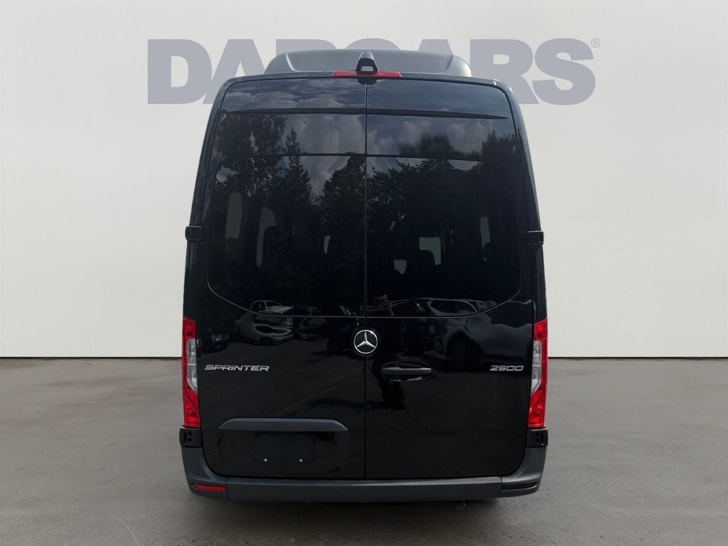 2025 Mercedes-Benz Sprinter 2500 Passenger 170 WB High Roof