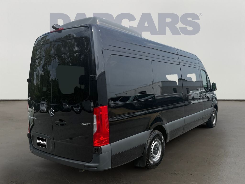 2025 Mercedes-Benz Sprinter 2500 Passenger 170 WB High Roof