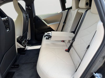 2024 BMW iX xDrive50