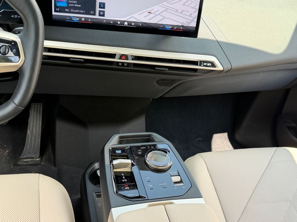 2024 BMW iX xDrive50